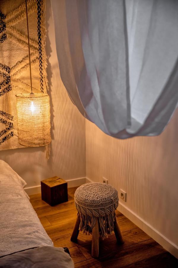 Un Lieu Unique Le Boheme Apartment อานซี ภายนอก รูปภาพ